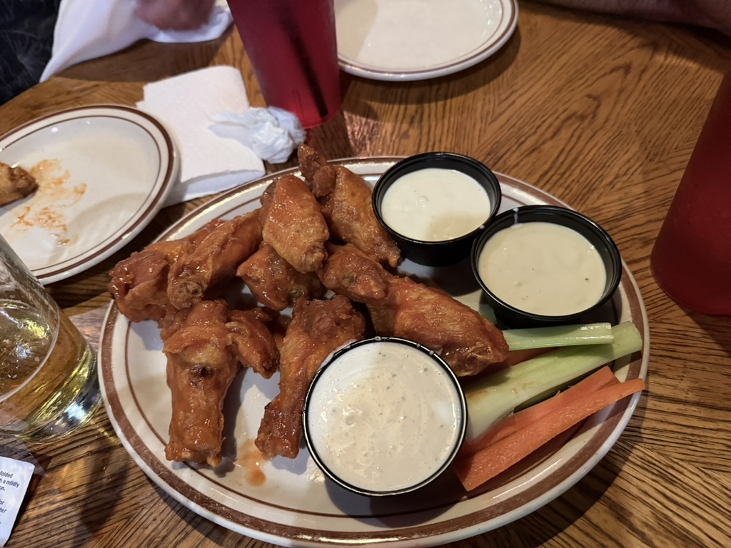 Winging It at Dukes Sports Bar & Grill: A 5-Star Experience!